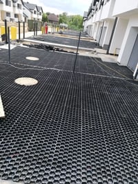 EKOGRID Zatravňovací dlaždice 60x40x4 cm Rojaplast (foto 11)