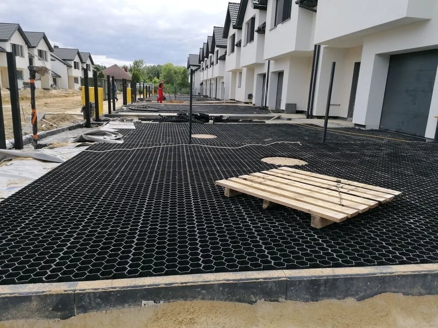 EKOGRID Zatravňovací dlaždice 60x40x3 cm Rojaplast