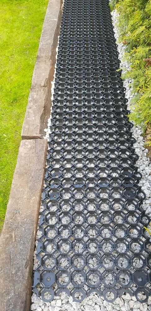 EKOGRID Zatravňovací dlaždice 50x50x4 cm Rojaplast