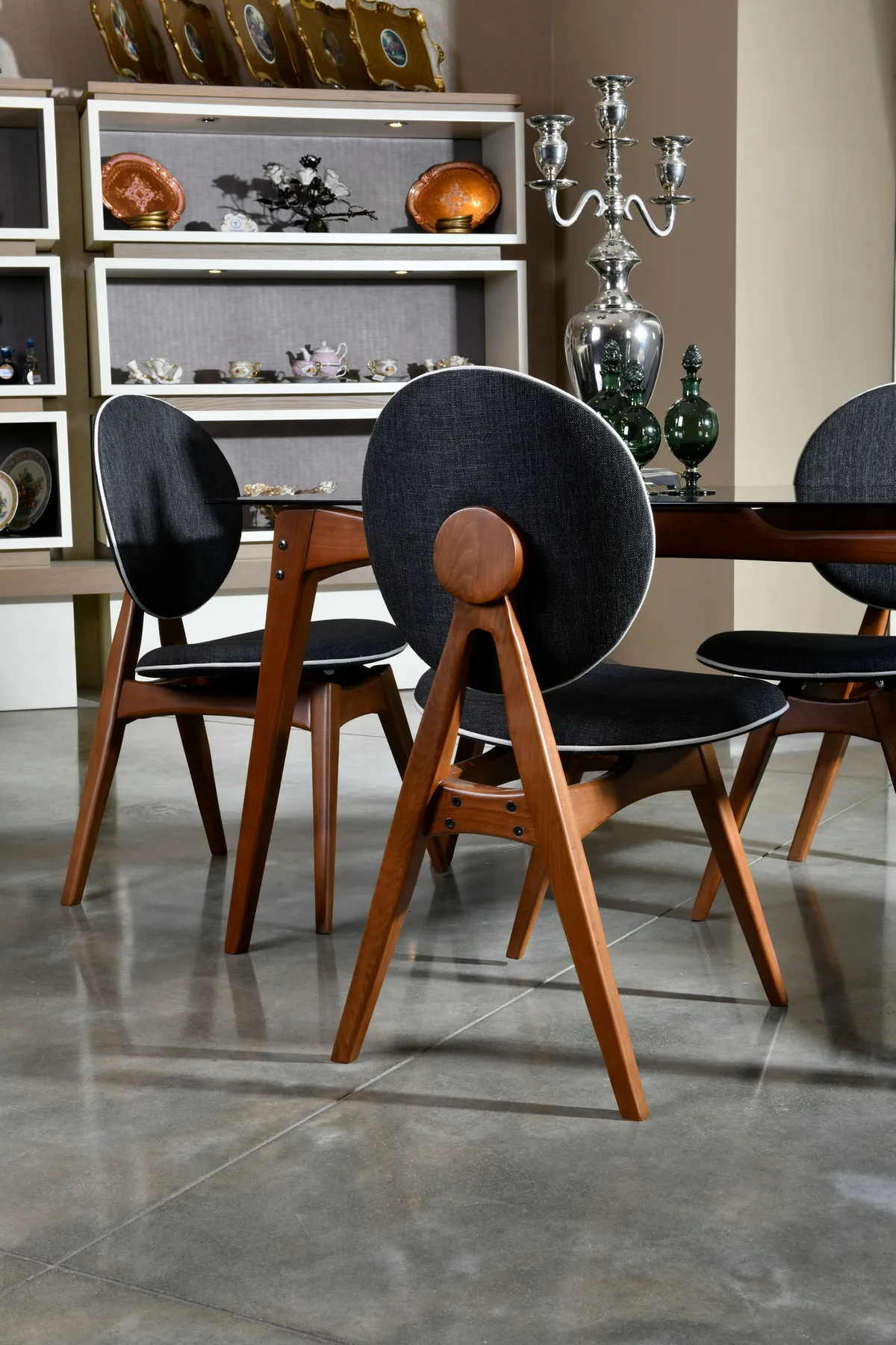 Jídelní židle TOUCH (set 2 ks) – Set 2 ks / Ořech / Antracitová ASIRGROUP