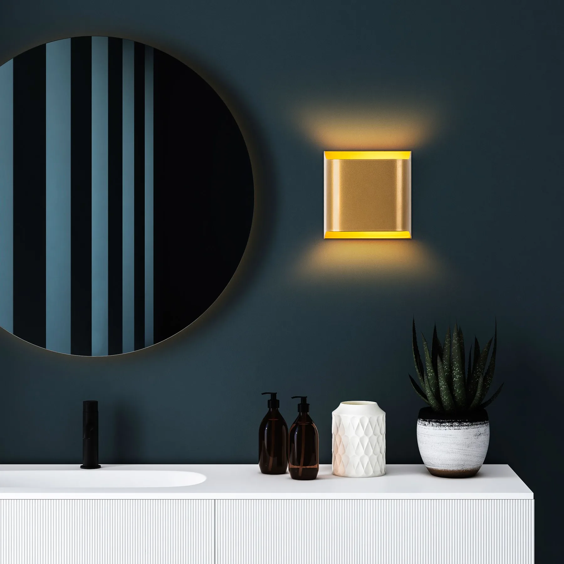 Nástěnná lampa BERA ASIRGROUP