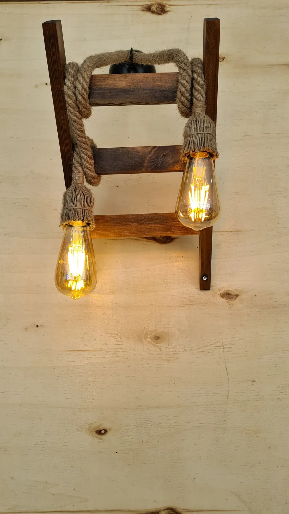 Nástěnná lampa MERDIVEN ASIRGROUP