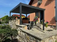 Bioklimatická pergola INTRO PLUS 4x3 m Rojaplast (foto 135)