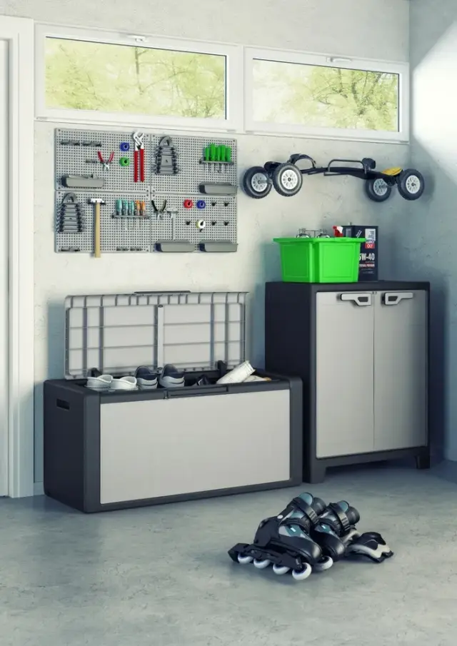 Úložný box TITAN CHEST 300 L šedá/černá Rojaplast