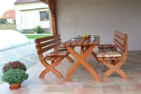 Zahradní lavice STRONG MASIV dřevěná Rojaplast (foto 181)