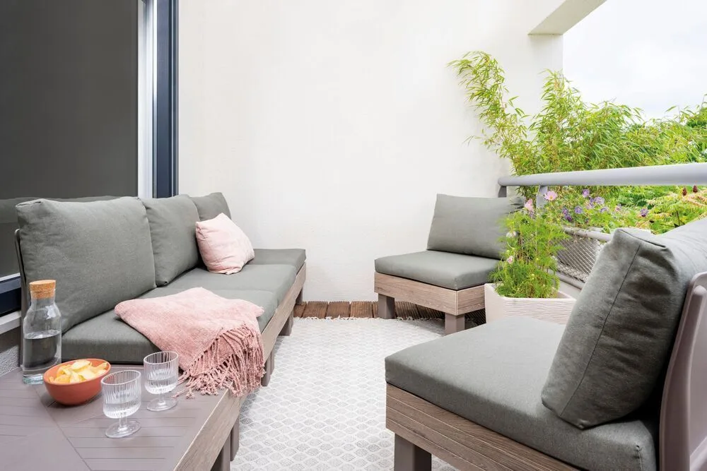 Zahradní stůl ELEMENTS SIGNATURE plastový walnut Rojaplast (foto 52)